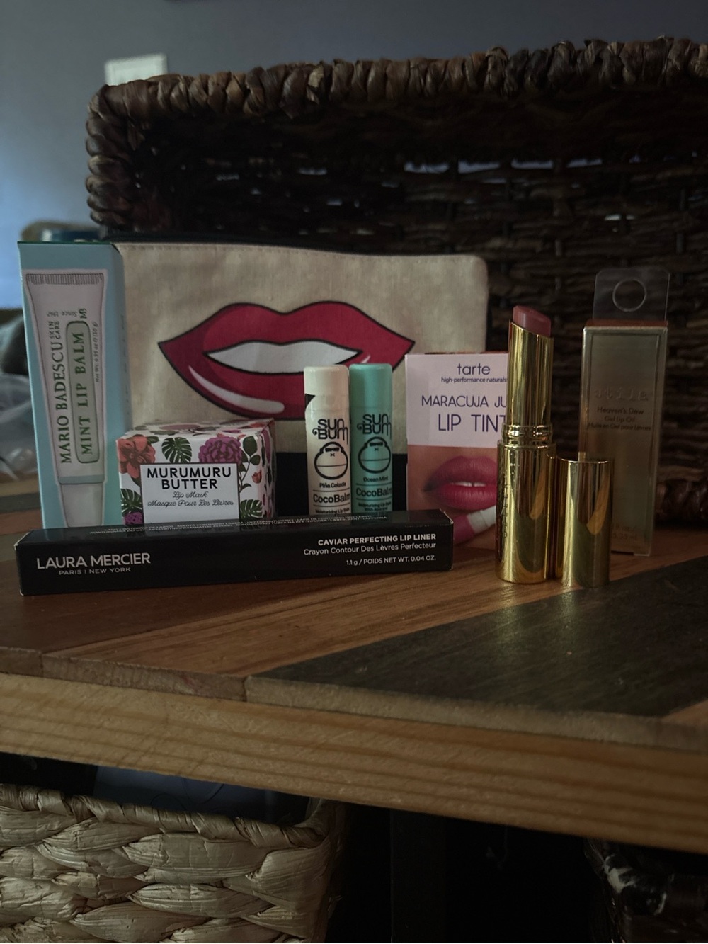 Lip Wardrobe Beauty Bundle | Laura Geller, Laura Mercier, Tarte, Stila & Sun Bum